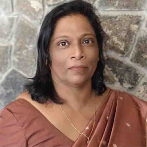 Prof.Janaki Warushahennadi 